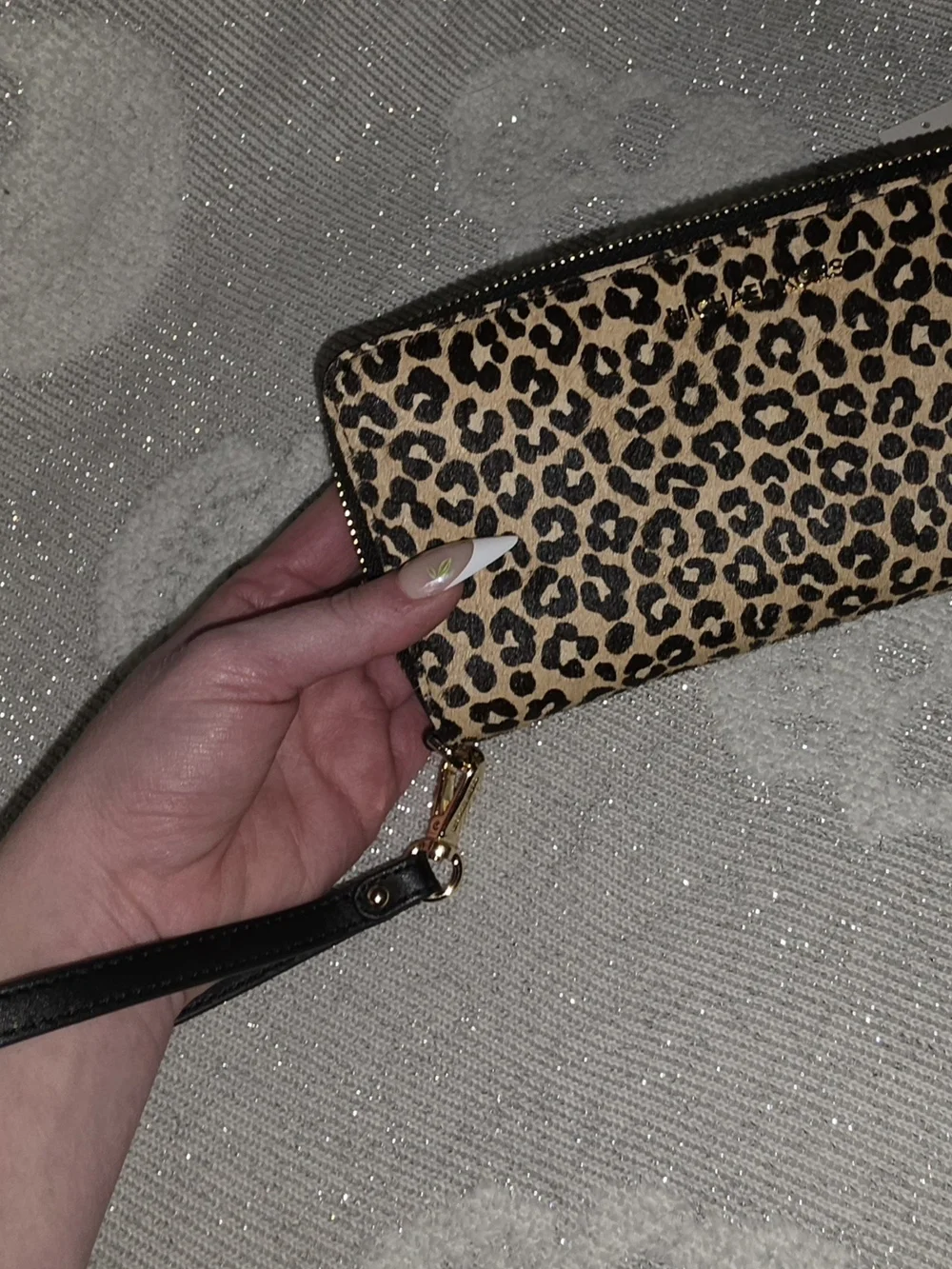 *nwt*Michael Kors Leopard Print Clutch Wallet- Brown/Black